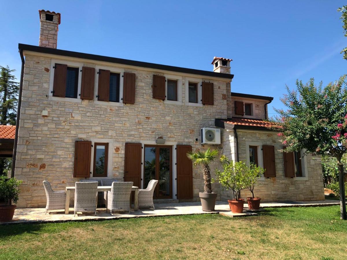 Casa Stefanie Kaštelir Exterior foto